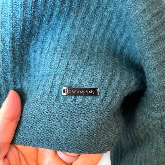 SWEATY BETTY wool/cashmere cropped sweater - Picture 9 of 12